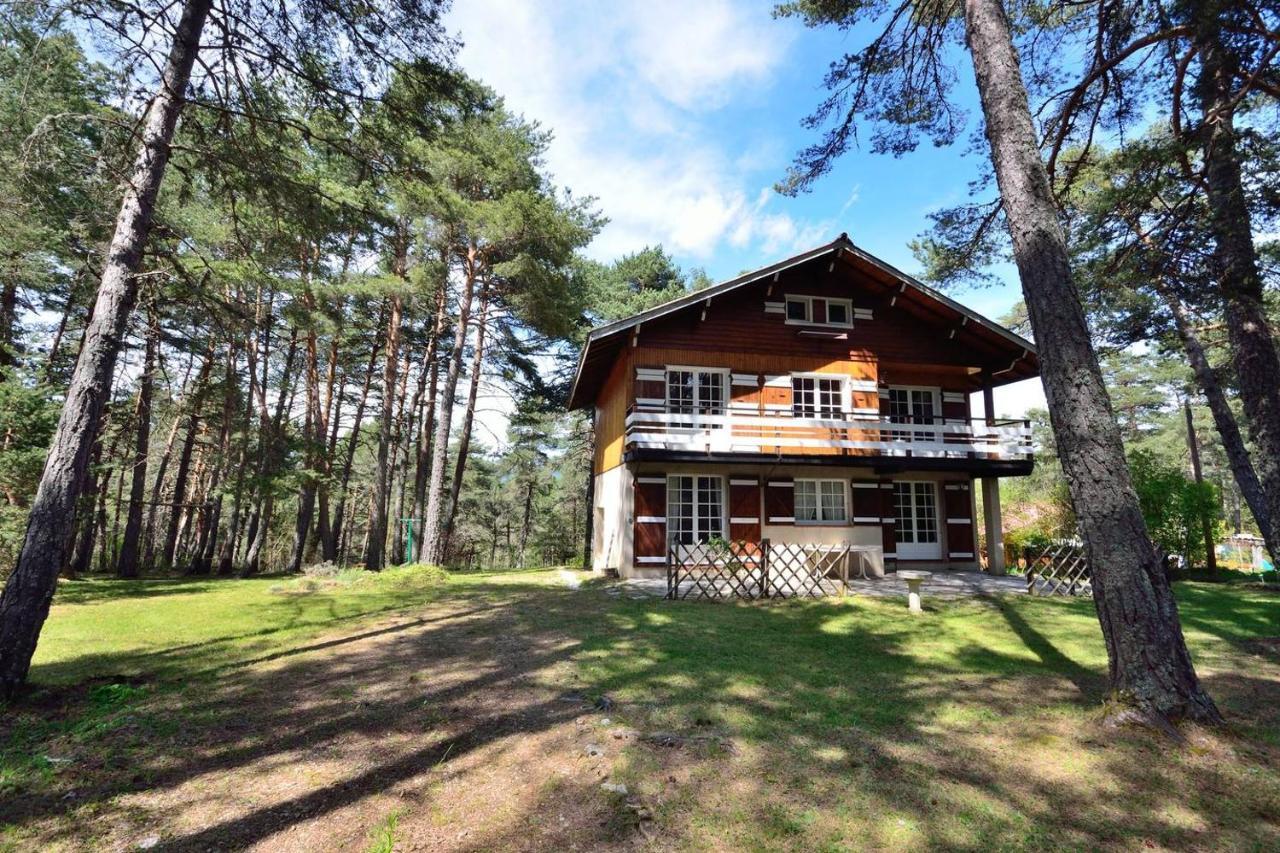 Large Riverside Chalet Near Gorges Du Verdon La Bastide  Екстериор снимка